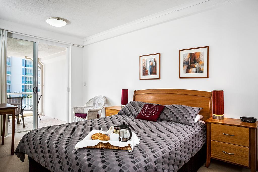 Kirra Beach Apartments Голд-Кост Экстерьер фото