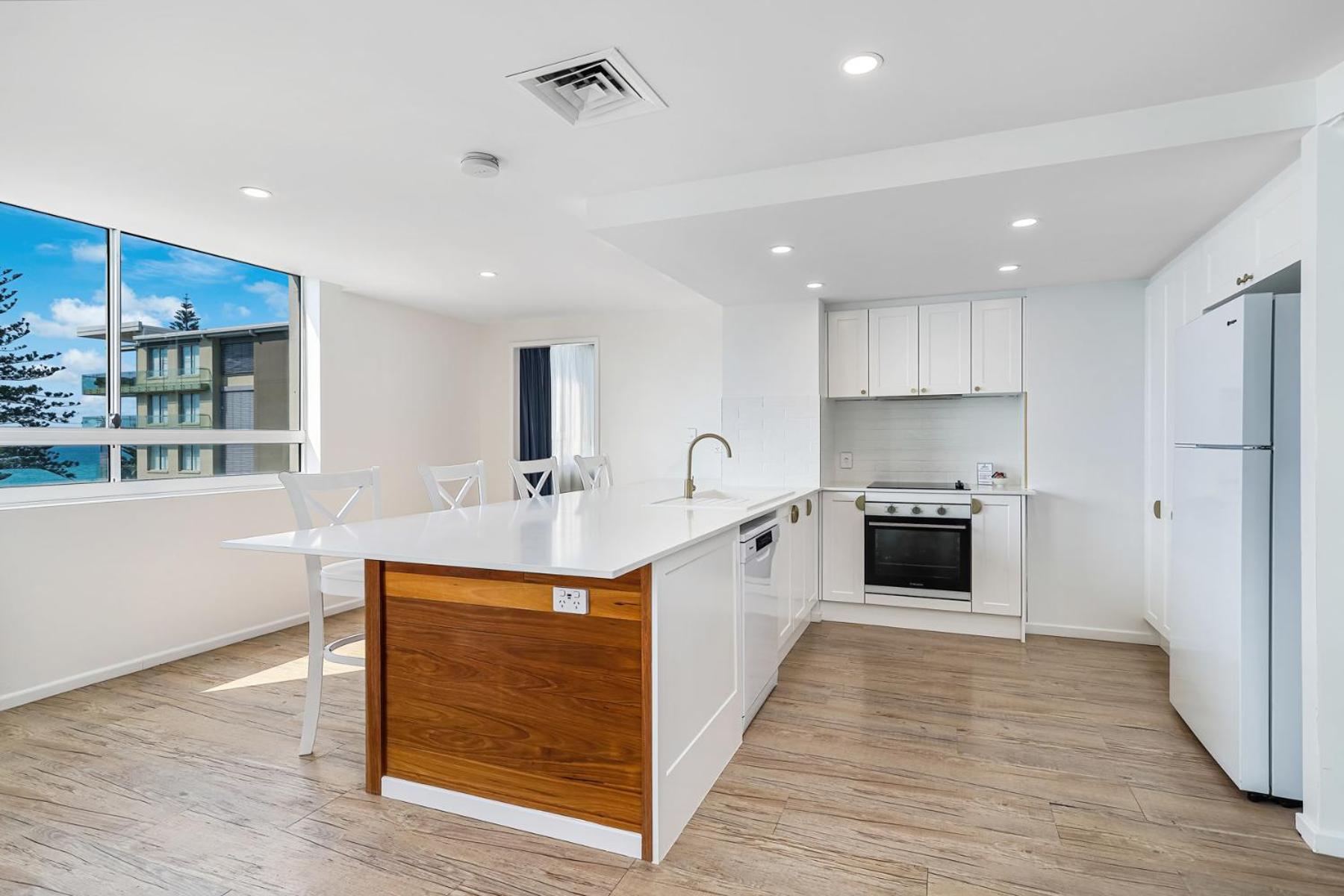 Kirra Beach Apartments Голд-Кост Экстерьер фото